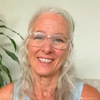 Liz Wenger, LMFT